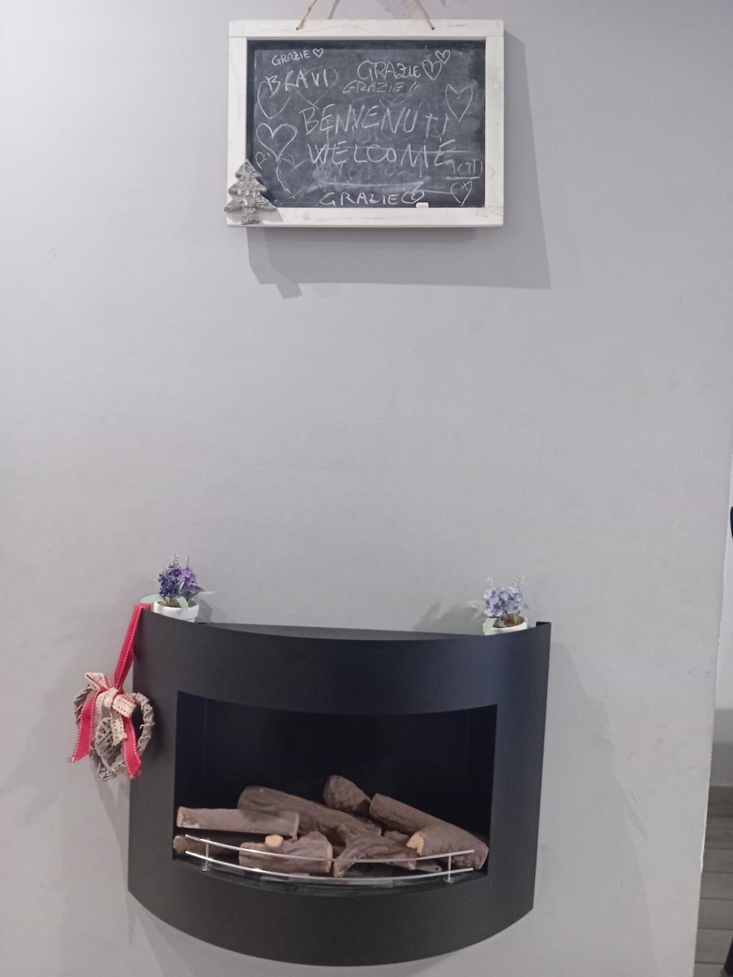 Pomezia Centro Daire Dış mekan fotoğraf